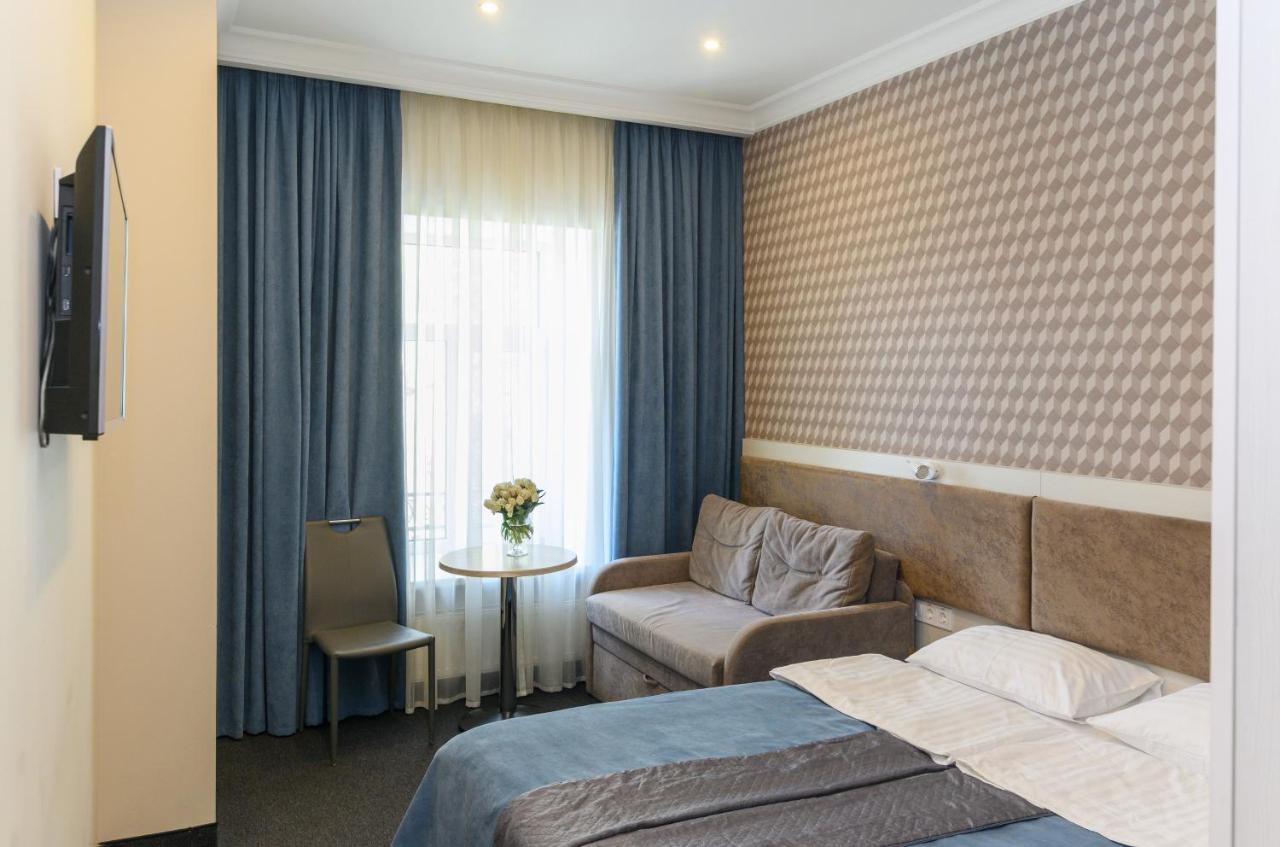 Voyage Hotel Odesa Exterior photo